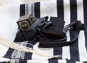 קורס דיגיטלי לצפייה דרך האתר - בסוד המצוות (25 שיעורים)